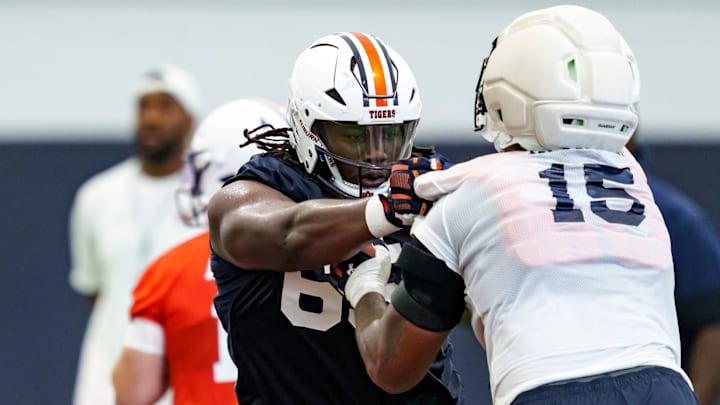 The Auburn Tigers are counting on a huge upgrade at left tackle in the form of Virginia Tech transfer Xavier Chaplin.