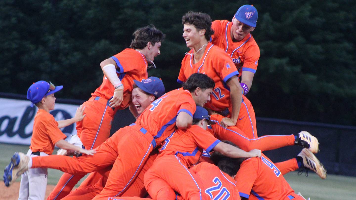 Walk-offs, Dynasties and Redemption: South Carolina Baseball Crowns Five State Champions