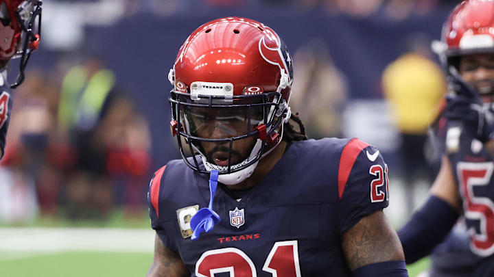 Nov 19, 2023; Houston, Texas, USA; Houston Texans cornerback Derek Stingley Jr. (24) celebrates cornerback Steven Nelson (21) defensive play against the Arizona Cardinals in the second half at NRG Stadium. Mandatory Credit: Thomas Shea-Imagn Images Nov 19, 2023; Houston, Texas, USA; Houston Texans cornerback Derek Stingley Jr. (24) celebrates cornerback Steven Nelson (21) defensive play against the Arizona Cardinals in the second half at NRG Stadium. Mandatory Credit: Thomas Shea-Imagn Images