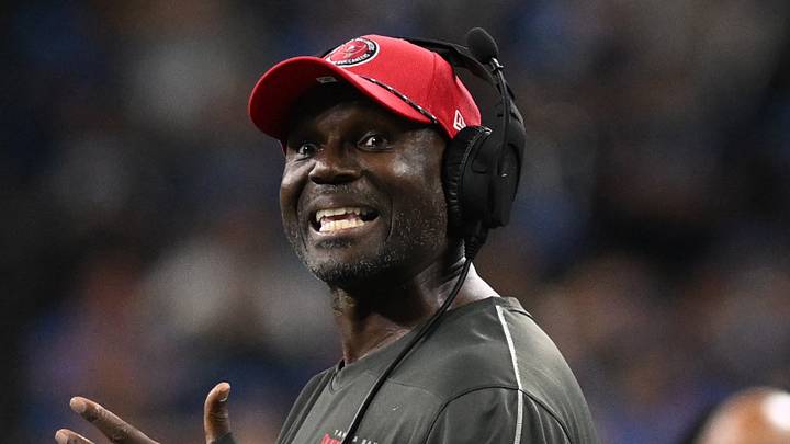 Sep 15, 2024; Detroit, Michigan, USA; Tampa Bay Buccaneers head coach Todd Bowles argues with an official in the fourth quarter of their game against the Detroit Lions at Ford Field. Mandatory Credit: Lon Horwedel-Imagn Images Sep 15, 2024; Detroit, Michigan, USA; Tampa Bay Buccaneers head coach Todd Bowles argues with an official in the fourth quarter of their game against the Detroit Lions at Ford Field. Mandatory Credit: Lon Horwedel-Imagn Images