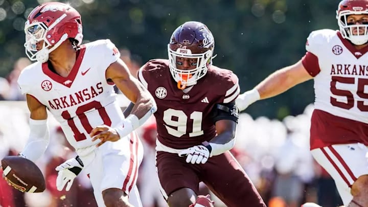 Mississippi State Defensive End Deonte Anderson (#91) during the game between the Arkansas Razorbacks and the Mississippi State Bulldogs at Davis Wade Stadium at Scott Field in Starkville, MS.
