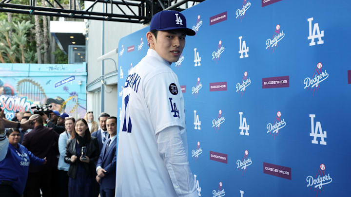 Los Dodgers ganaron la batalla gerencial por Roki Sasaki