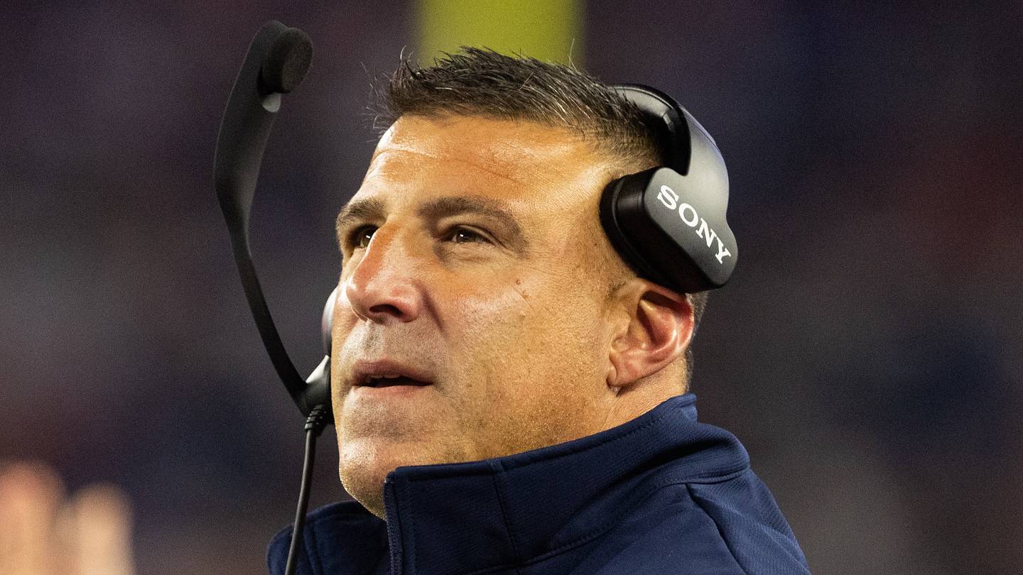 Mike Vrabel names the one Jadarian Price trait that should scare Patriots fans