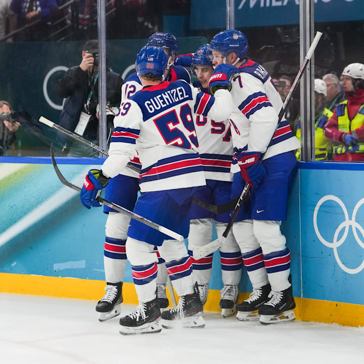 Jack Hughes (86) of the United States