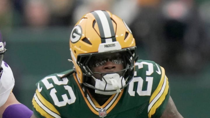 Green Bay Packers running back Emanuel Wilson runs the ball during the first quarter of their game