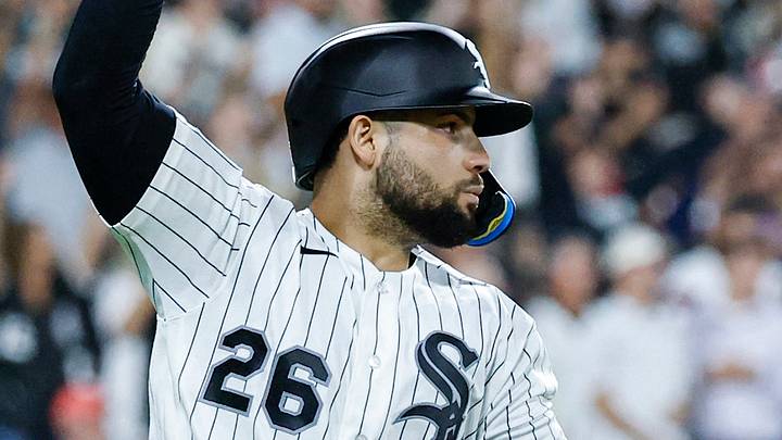 Jul 29, 2026; Chicago, Illinois, USA; Chicago White Sox catcher Edgar Quero (26) celebrates after hitting the game-winning a walk-off single against the New York Yankees during the 12th inning at Rate Field. Mandatory Credit: Kamil Krzaczynski-Imagn Images Jul 29, 2026; Chicago, Illinois, USA; Chicago White Sox catcher Edgar Quero (26) celebrates after hitting the game-winning a walk-off single against the New York Yankees during the 12th inning at Rate Field. Mandatory Credit: Kamil Krzaczynski-Imagn Images