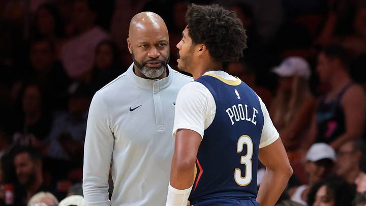 Oct 8, 2026; Miami, Florida, USA; New Orleans Pelicans head coach Jamahl Mosley speaks to guard Jordan Poole (3) during the first quarter against the Miami Heat at Kaseya Center. Mandatory Credit: Sam Navarro-Imagn Images Oct 8, 2026; Miami, Florida, USA; New Orleans Pelicans head coach Jamahl Mosley speaks to guard Jordan Poole (3) during the first quarter against the Miami Heat at Kaseya Center. Mandatory Credit: Sam Navarro-Imagn Images
