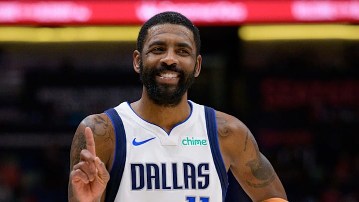 Dallas Mavericks guard Kyrie Irving (11) reacts to fan during the second half against the New Orleans Pelicans at Smoothie King Center. Mandatory Credit: Matthew Hinton-Imagn Images