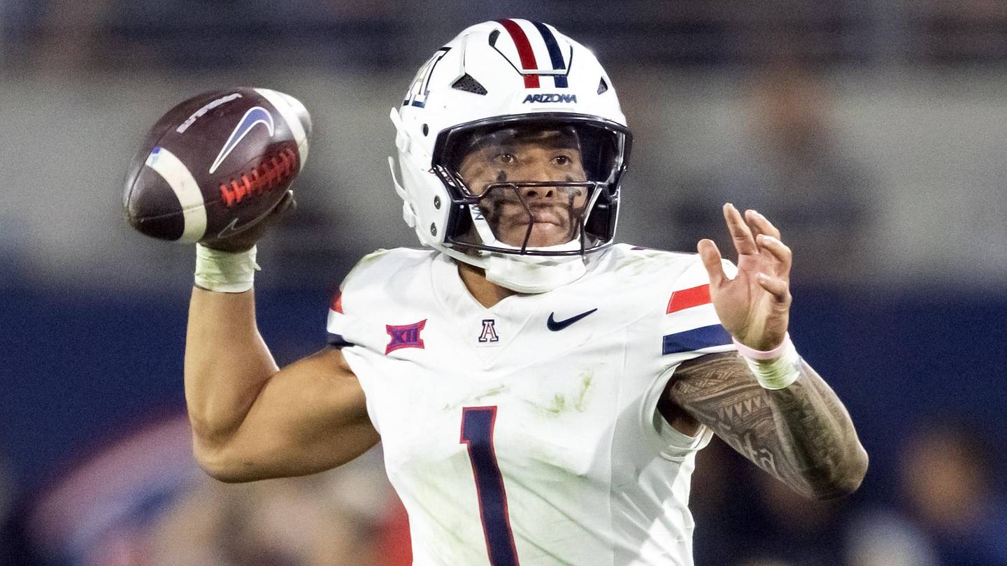 Arizona Standing Out to Top 2028 Quarterback