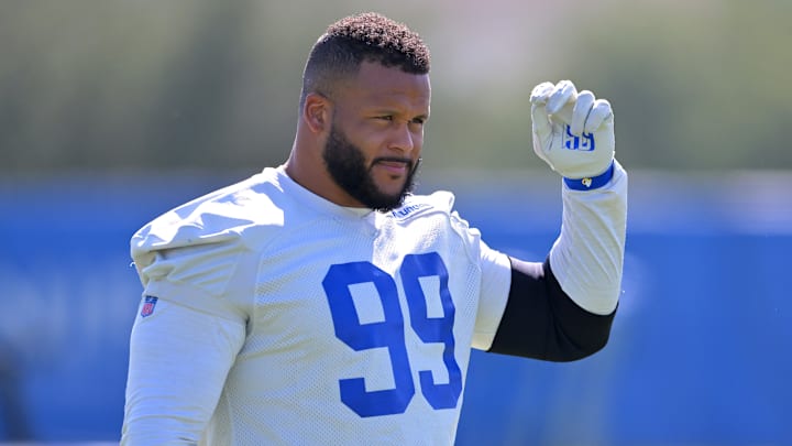 Donald continúa siendo el mejor defensor de la NFL