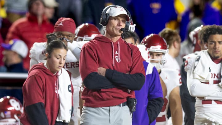 Oklahoma coach Brent Venables Oklahoma coach Brent Venables