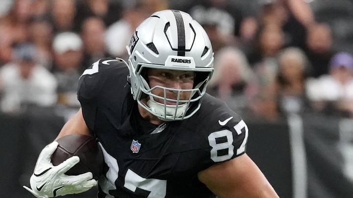Aug 13, 2026; Paradise, Nevada, USA; Las Vegas Raiders tight end Michael Mayer (87) carries the ball against the Arizona Cardinals in the first half at Allegiant Stadium. Mandatory Credit: Kirby Lee-Imagn Images Aug 13, 2026; Paradise, Nevada, USA; Las Vegas Raiders tight end Michael Mayer (87) carries the ball against the Arizona Cardinals in the first half at Allegiant Stadium. Mandatory Credit: Kirby Lee-Imagn Images
