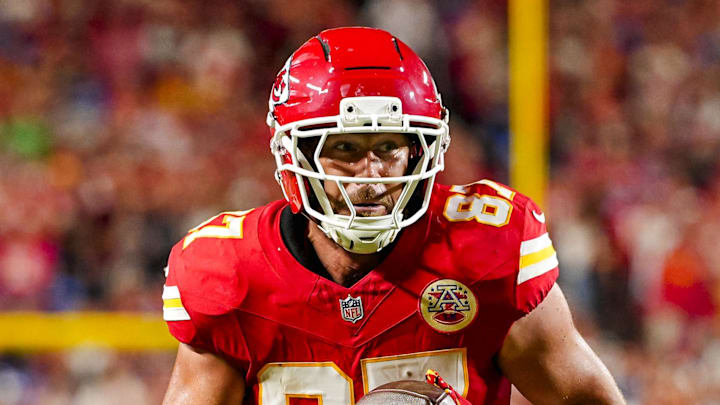 Oct 12, 2025; Kansas City, Missouri, USA; Kansas City Chiefs tight end Travis Kelce (87) runs with the ball during the first half against the Detroit Lions at GEHA Field at Arrowhead Stadium. Mandatory Credit: Jay Biggerstaff-Imagn Images Oct 12, 2025; Kansas City, Missouri, USA; Kansas City Chiefs tight end Travis Kelce (87) runs with the ball during the first half against the Detroit Lions at GEHA Field at Arrowhead Stadium. Mandatory Credit: Jay Biggerstaff-Imagn Images