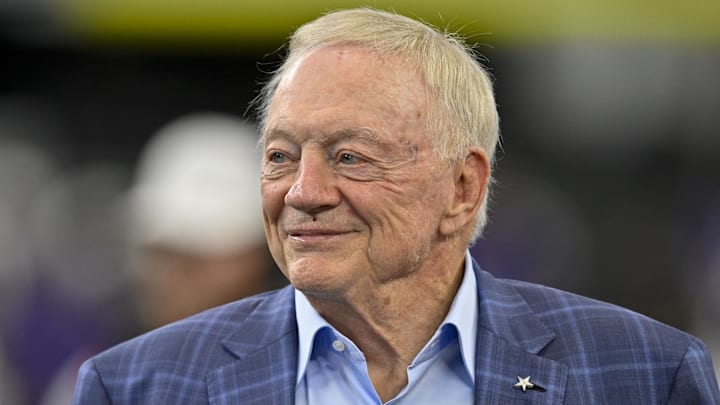 Aug 16, 2025; Arlington, Texas, USA; Dallas Cowboys owner Jerry Jones (left) looks on before the game against the Baltimore Ravens at AT&T Stadium. Mandatory Credit: Jerome Miron-Imagn Images Aug 16, 2025; Arlington, Texas, USA; Dallas Cowboys owner Jerry Jones (left) looks on before the game against the Baltimore Ravens at AT&T Stadium. Mandatory Credit: Jerome Miron-Imagn Images