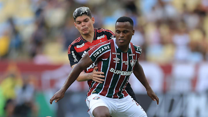 Jhon Arias teve atuação discreta Jhon Arias teve atuação discreta