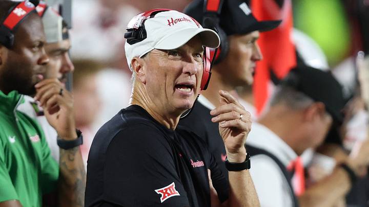 Sep 18, 2026; Lubbock, Texas, USA; Houston Cougars head coach Willie Fritz checks the score board in the second half of the game against the Texas Tech Red Raiders at Galaxy Stadium. Mandatory Credit: Michael C. Johnson-Imagn Images Sep 18, 2026; Lubbock, Texas, USA; Houston Cougars head coach Willie Fritz checks the score board in the second half of the game against the Texas Tech Red Raiders at Galaxy Stadium. Mandatory Credit: Michael C. Johnson-Imagn Images