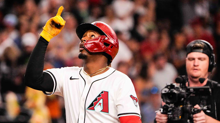 Sep 1, 2025; Phoenix, Arizona, USA; Arizona Diamondbacks shortstop Geraldo Perdomo (2) celebrates his solo home run in the first inning during the game between the Texas Rangers and Arizona Diamondbacks at Chase Field. Mandatory Credit: Arianna Grainey-Imagn Images Sep 1, 2025; Phoenix, Arizona, USA; Arizona Diamondbacks shortstop Geraldo Perdomo (2) celebrates his solo home run in the first inning during the game between the Texas Rangers and Arizona Diamondbacks at Chase Field. Mandatory Credit: Arianna Grainey-Imagn Images