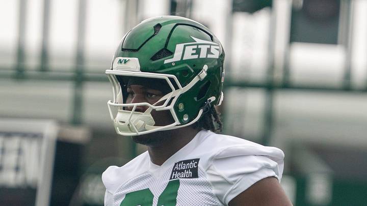 New York Jets edge rusher and 1st-round draft pick David Bailey 