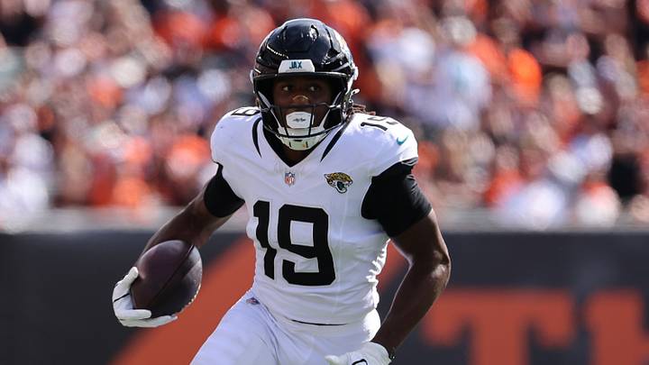 Oct 4, 2026; Cincinnati, Ohio, USA; Jacksonville Jaguars wide receiver Josh Cameron (19) runs with the ball during the second quarter against the Cincinnati Bengals at Paycor Stadium. Mandatory Credit: Joseph Maiorana-Imagn Images Oct 4, 2026; Cincinnati, Ohio, USA; Jacksonville Jaguars wide receiver Josh Cameron (19) runs with the ball during the second quarter against the Cincinnati Bengals at Paycor Stadium. Mandatory Credit: Joseph Maiorana-Imagn Images