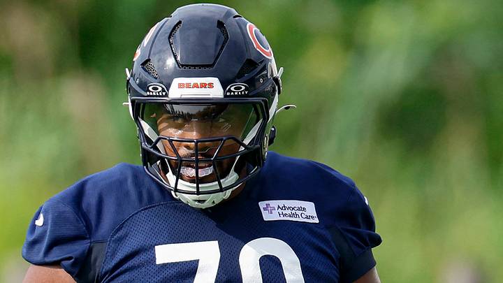 Chicago Bears offensive tackle Braxton Jones