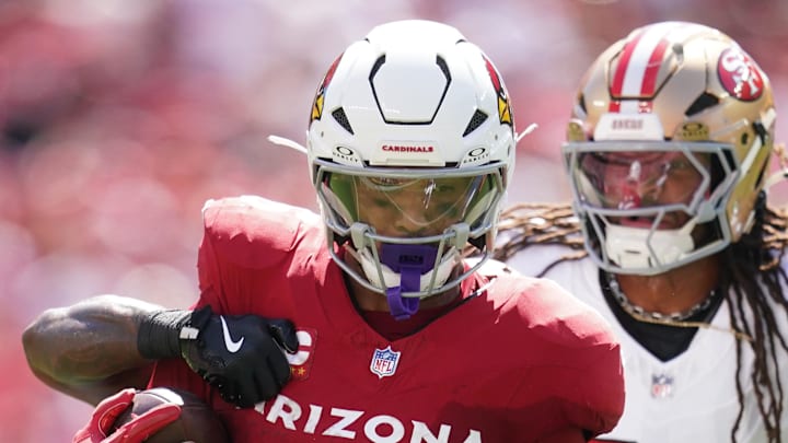 Arizona Cardinals running back James Conner (6). Arizona Cardinals running back James Conner (6).
