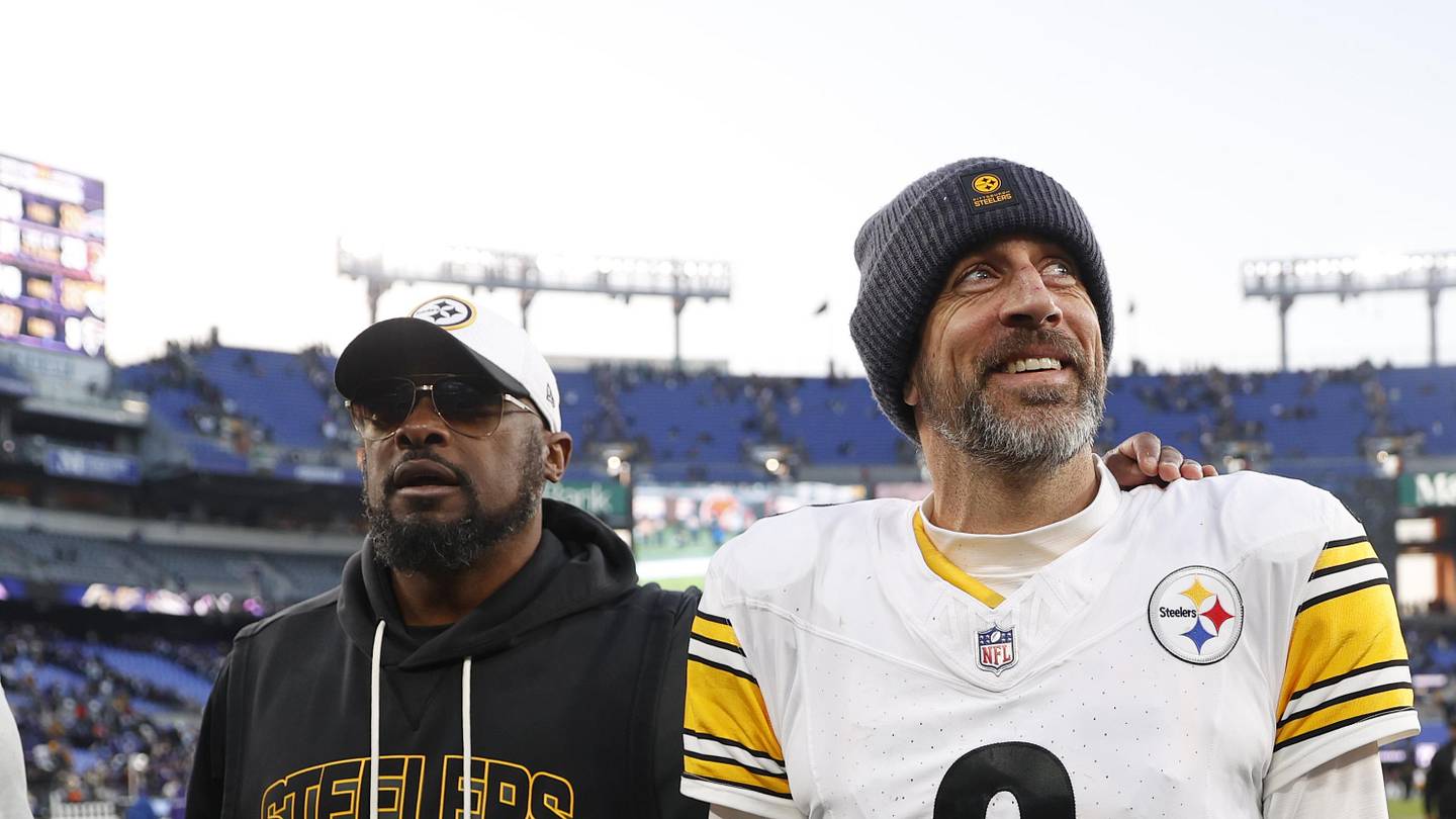 Finally Time to Believe Steelers' Aaron Rodgers Timeline