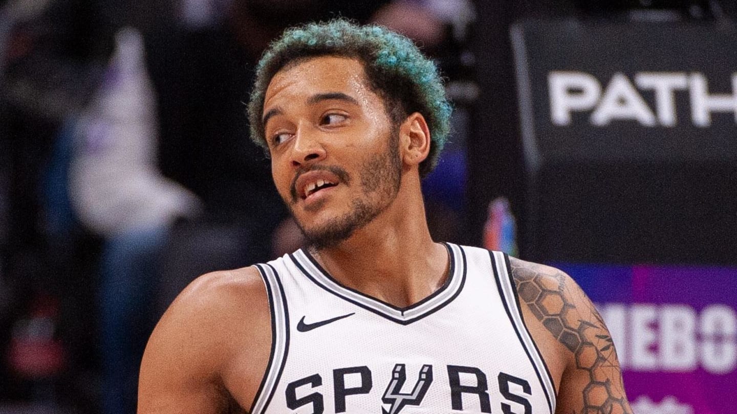 Knicks Land Alvarado & Sochan: Trade Deadline Breakdown & Roles - News Directory 3