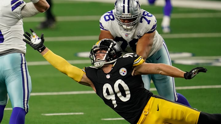 Pittsburgh Steelers v Dallas Cowboys
