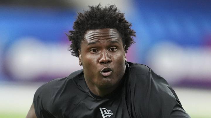 Missouri defensive lineman Zion Young