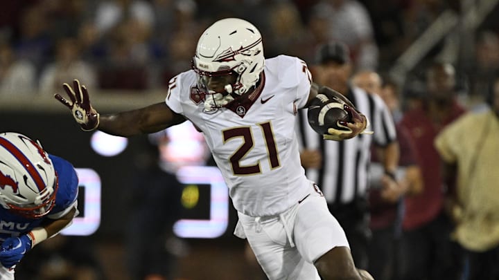 Sep 28, 2024; Dallas, Texas, USA; Southern Methodist Mustangs safety Jonathan McGill (2) and Florida State Seminoles wide receiver Darion Williamson (21) in action during the game between the Southern Methodist Mustangs and the Florida State Seminoles at Gerald J. Ford Stadium. Mandatory Credit: Jerome Miron-Imagn Images Sep 28, 2024; Dallas, Texas, USA; Southern Methodist Mustangs safety Jonathan McGill (2) and Florida State Seminoles wide receiver Darion Williamson (21) in action during the game between the Southern Methodist Mustangs and the Florida State Seminoles at Gerald J. Ford Stadium. Mandatory Credit: Jerome Miron-Imagn Images
