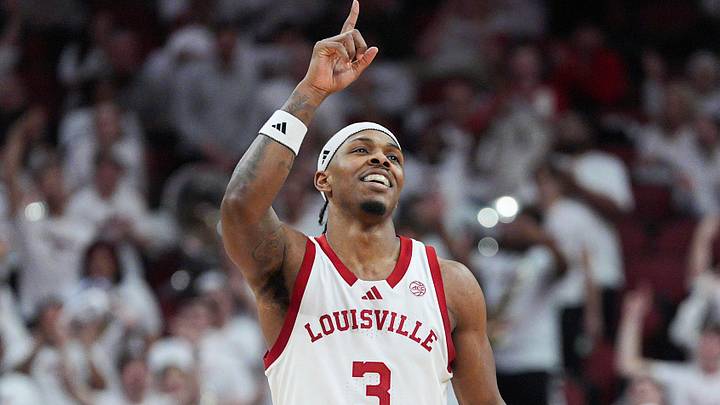Louisville Cardinals guard Ryan Conwell (3) celebrates
