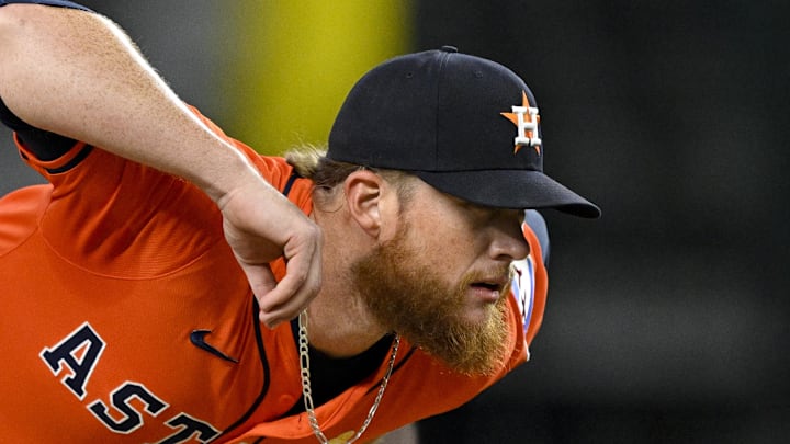 Sep 7, 2025; Arlington, Texas, USA; Houston Astros relief pitcher Craig Kimbrel (46) pitches against the Texas Rangers during the eighth inning at Globe Life Field. Mandatory Credit: Jerome Miron-Imagn Images Sep 7, 2025; Arlington, Texas, USA; Houston Astros relief pitcher Craig Kimbrel (46) pitches against the Texas Rangers during the eighth inning at Globe Life Field. Mandatory Credit: Jerome Miron-Imagn Images