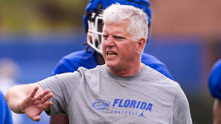 New Arkansas Razorbacks defensive coordinator Ron Roberts during a practice when running defense for Florida Gators. New Arkansas Razorbacks defensive coordinator Ron Roberts during a practice when running defense for Florida Gators.