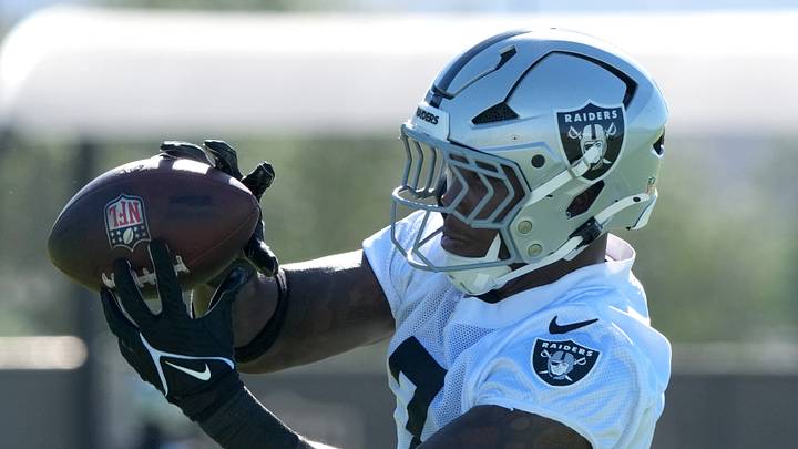 Las Vegas Raiders LB Quay Walker