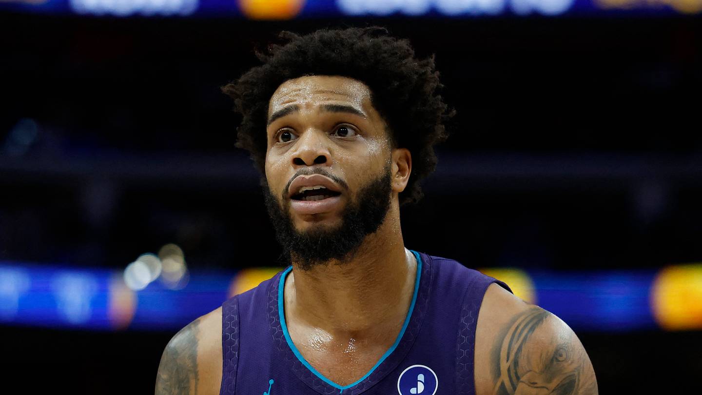 Suns already between a rock and a hard place with Miles Bridges contract