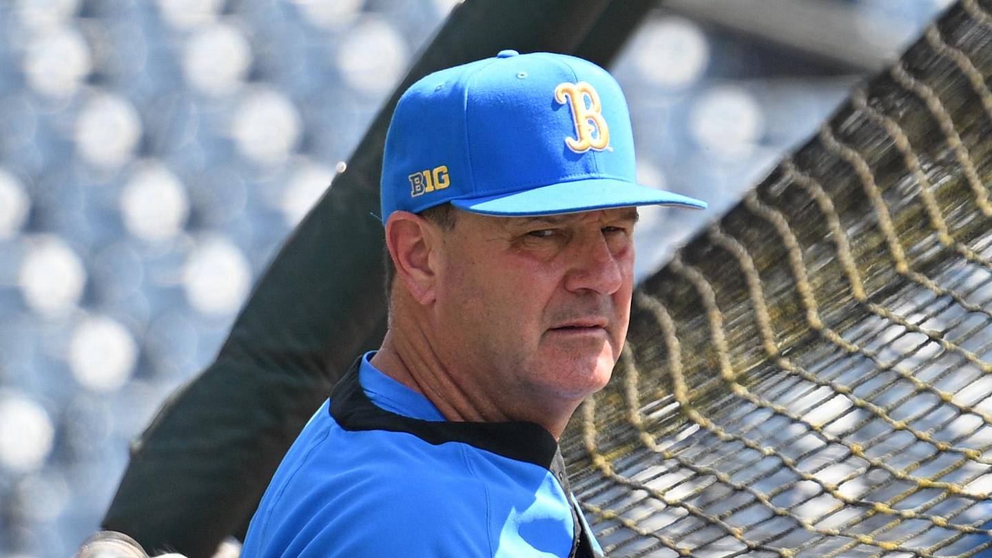 Key Moment in UCLA Baseball Win Over Virginia Tech