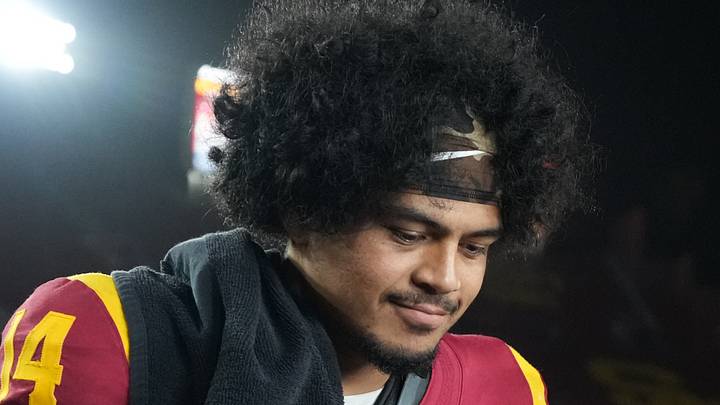 Sep 12, 2026; Los Angeles, California, USA; Big Ten Network female sideline reporter Caroline Hendershot interviews Southern California Trojans quarterback Jayden Maiava (14) after the game against the Louisiana Ragin' Cajuns at United Airlines Field at Los Angeles Memorial Coliseum. Sep 12, 2026; Los Angeles, California, USA; Big Ten Network female sideline reporter Caroline Hendershot interviews Southern California Trojans quarterback Jayden Maiava (14) after the game against the Louisiana Ragin' Cajuns at United Airlines Field at Los Angeles Memorial Coliseum.