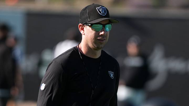 Jun 9, 2026; Henderson, NV, USA; Las Vegas Raiders coach Klint Kubiak during minicamp at Intermountain Health Performance Center. Mandatory Credit: Kirby Lee-Imagn Images Jun 9, 2026; Henderson, NV, USA; Las Vegas Raiders coach Klint Kubiak during minicamp at Intermountain Health Performance Center. Mandatory Credit: Kirby Lee-Imagn Images