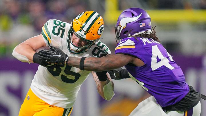 Green Bay Packers tight end Tucker Kraft, Minnesota Vikings safety Josh Metellus 