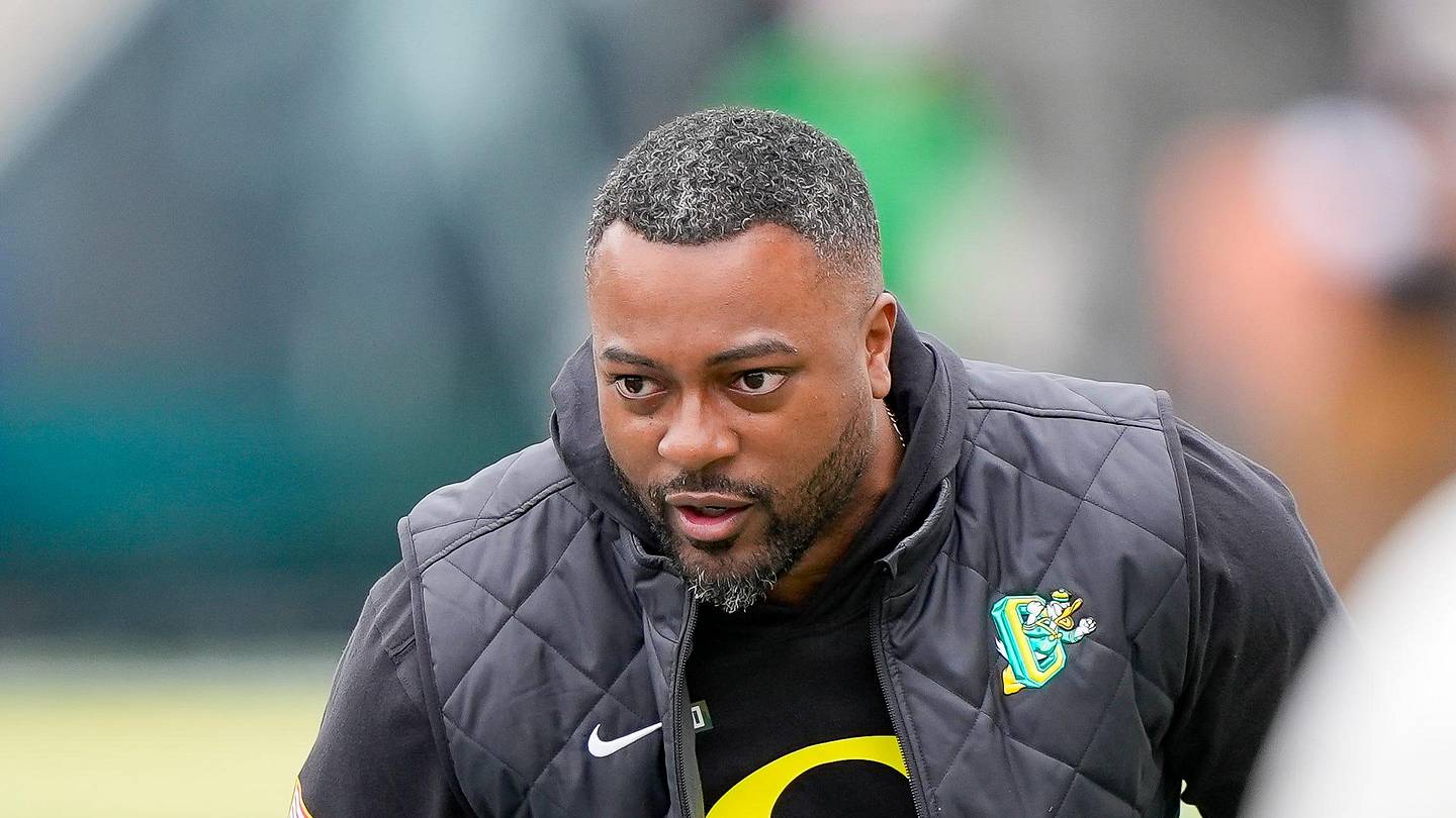 Notre Dame Commitment Shifts Oregon's Recruiting Focus