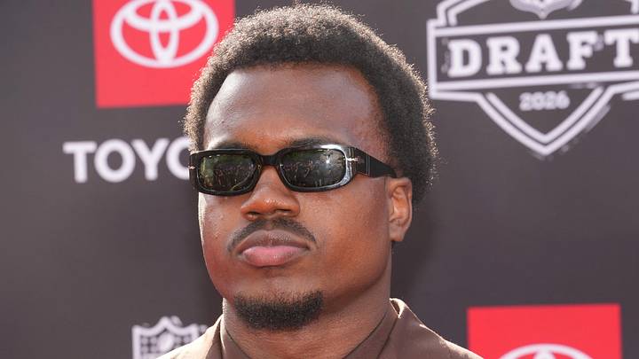 Apr 23, 2026; Pittsburgh, PA, USA; Miami Hurricanes defensive end Rueben Bain Jr. poses on the red carpet before the 2026 NFL Draft at Point State Park. Mandatory Credit: Kirby Lee-Imagn Images Apr 23, 2026; Pittsburgh, PA, USA; Miami Hurricanes defensive end Rueben Bain Jr. poses on the red carpet before the 2026 NFL Draft at Point State Park. Mandatory Credit: Kirby Lee-Imagn Images