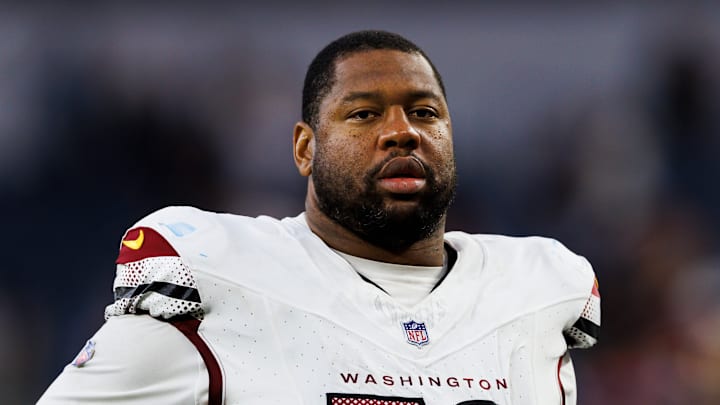 Charles Leno Jr.