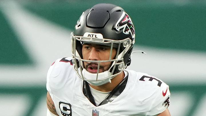 Atlanta Falcons safety Jessie Bates III Atlanta Falcons safety Jessie Bates III