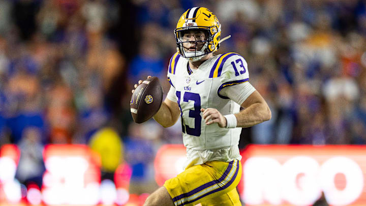 Garrett Nussmeier will return to LSU for the 2025 football season, the quarterback announced.