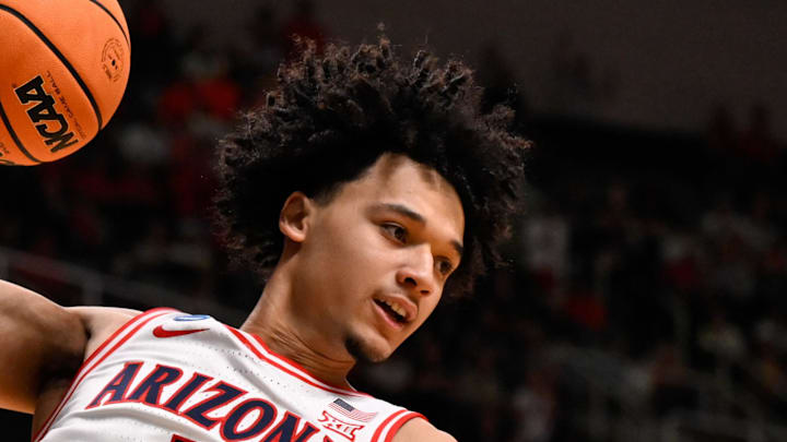 Mar 28, 2026; San Jose, CA, USA; Arizona Wildcats guard Brayden Burries (5) rebounds against the Purdue Boilermakers in the second half during an Elite Eight game of the West Regional of the men's 2026 NCAA Tournament at SAP Center. Mandatory Credit: Eakin Howard-Imagn Images Mar 28, 2026; San Jose, CA, USA; Arizona Wildcats guard Brayden Burries (5) rebounds against the Purdue Boilermakers in the second half during an Elite Eight game of the West Regional of the men's 2026 NCAA Tournament at SAP Center. Mandatory Credit: Eakin Howard-Imagn Images