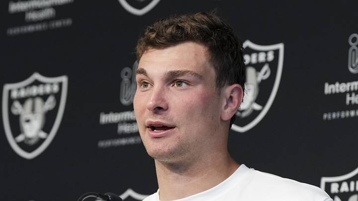 May 2, 2026; Henderson, NV, USA; Las Vegas Raiders quarterback Fernando Mendoza (15) speaks during a news conference at the team’s Rookie Minicamp at Intermountain Health Performance Center. Mandatory Credit: Candice Ward-Imagn Images May 2, 2026; Henderson, NV, USA; Las Vegas Raiders quarterback Fernando Mendoza (15) speaks during a news conference at the team’s Rookie Minicamp at Intermountain Health Performance Center. Mandatory Credit: Candice Ward-Imagn Images