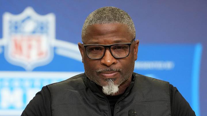 New York Jets coach Aaron Glenn 