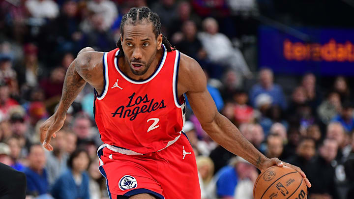 Mar 18, 2025; Inglewood, California, USA; Los Angeles Clippers forward Kawhi Leonard (2) moves to the basket against the Cleveland Cavaliers during the second half at Intuit Dome. Mar 18, 2025; Inglewood, California, USA; Los Angeles Clippers forward Kawhi Leonard (2) moves to the basket against the Cleveland Cavaliers during the second half at Intuit Dome.