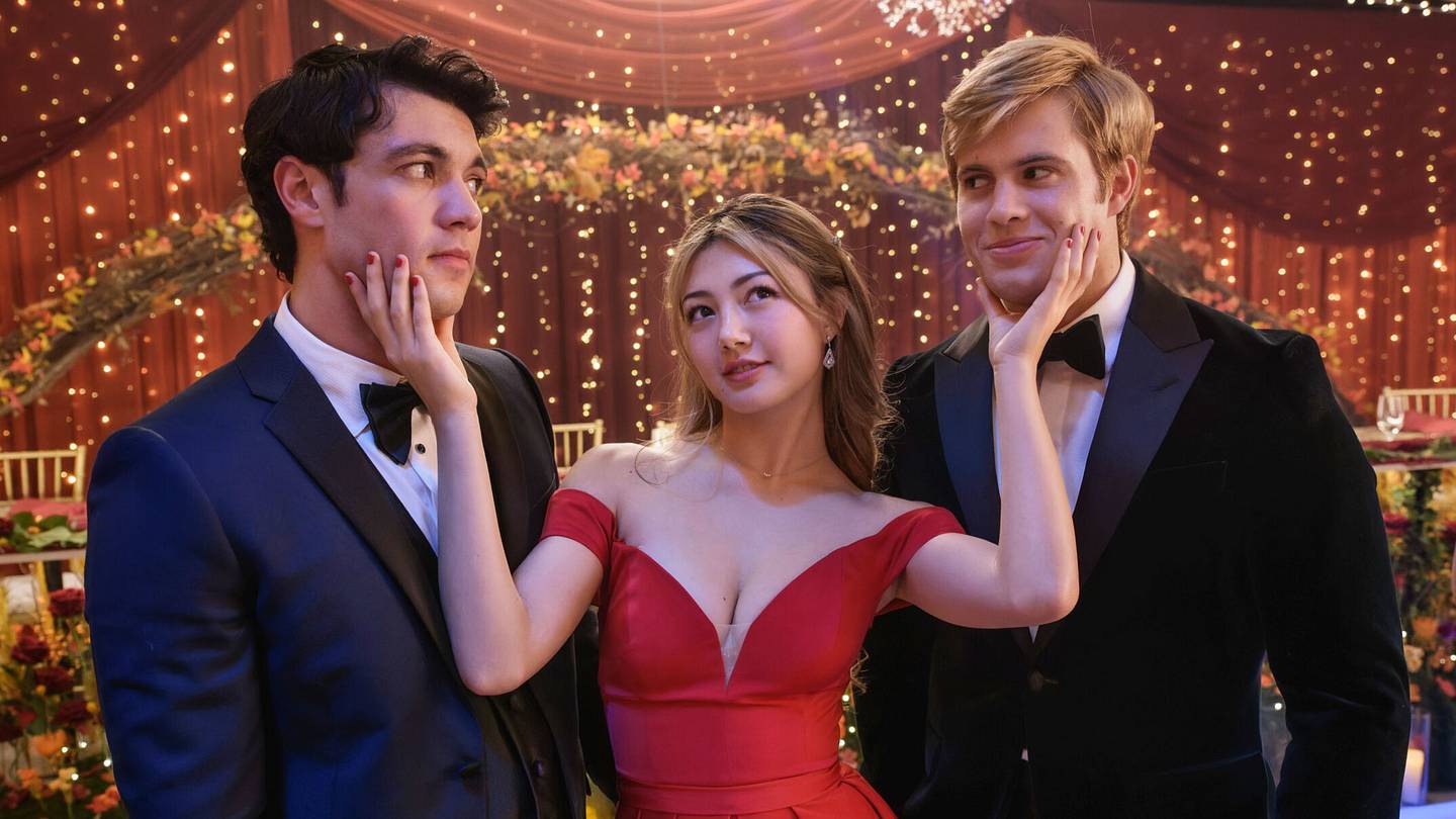 Crew Girl season 1 ending, explained: Does Teagan end up with Josh or Cam?
