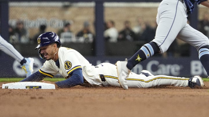 Apr 1, 2026; Milwaukee, Wisconsin, USA; Milwaukee Brewers second baseman David Hamilton (6) steals second base ahead of the tag by Tampa Bay Rays third baseman Ben Williamson (15) in the third inning at American Family Field. Mandatory Credit: Michael McLoone-Imagn Images